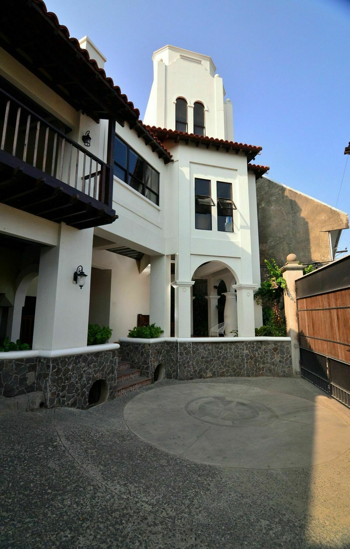 Versteeg Vacations - Fontana Residences Cebu Exterior foto